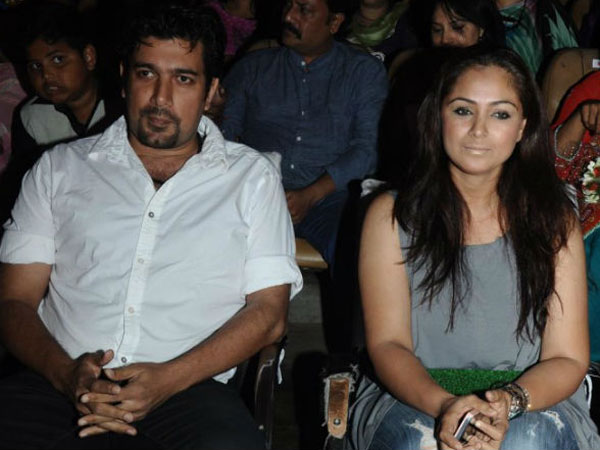 సిమ్రతో పాటు దీపక్ కూడా