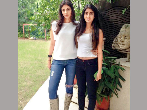 ఊహించ లేక పోయింది: 