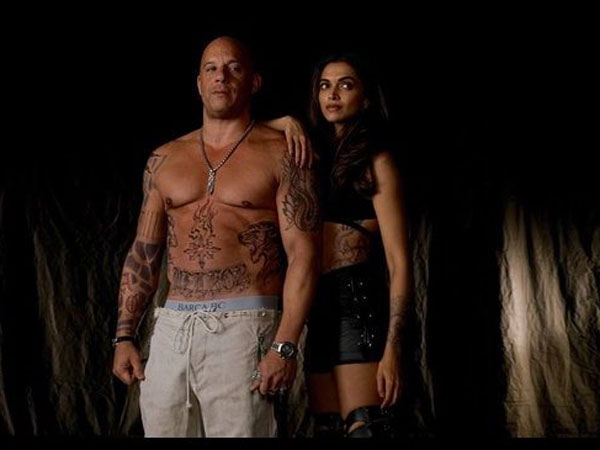 హాట్ సీన్లు