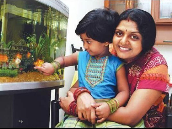 విశాల నేత్రాలంటే అవే: 