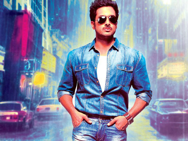 ఏయ్ బయిటకు ఫో