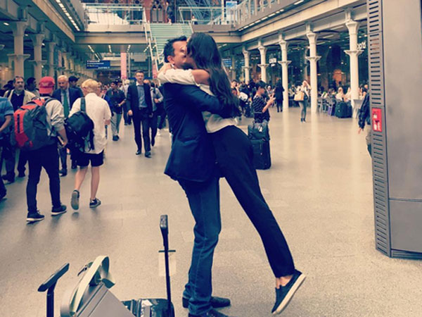 ఎప్పటికప్పుడు అప్ డేట్స్