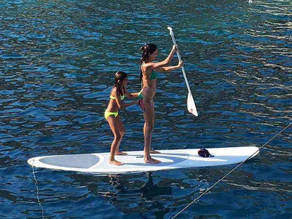 టీచర్ కాబోయే హీరోయిన్