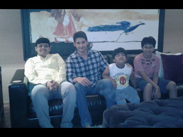  మహేష్ పిల్లలిద్దరి సందడి