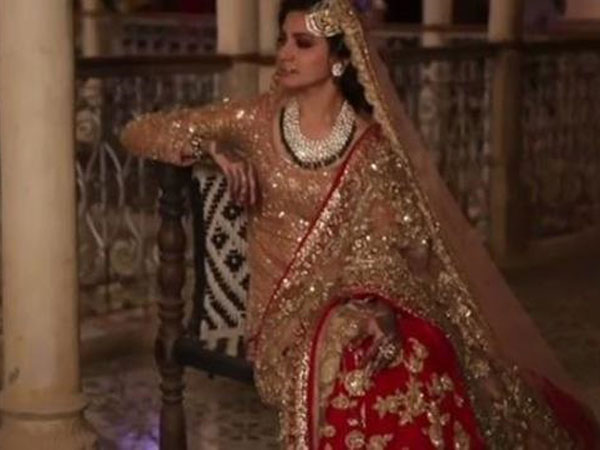 Anushka Sharma talks about her 17kg lehenga for a song in "Ae Dil Hai Mushkil" Anushka Sharma talks about her 17kg lehenga for a song in "Ae Dil Hai Mushkil"