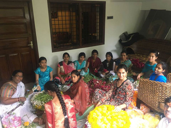 Ram Charan wife Upasana Bathukamma celebrations Ram Charan wife Upasana Bathukamma celebrations