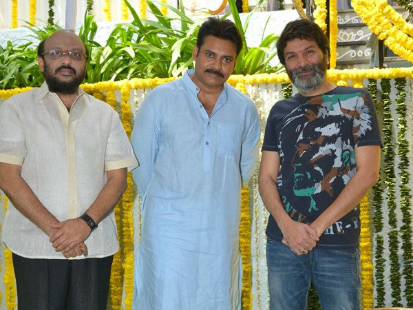 పవన్ కళ్యాణ్-త్రివిక్రమ్ న్యూ ఫిల్మ్ ప్రారంభోత్సవం 