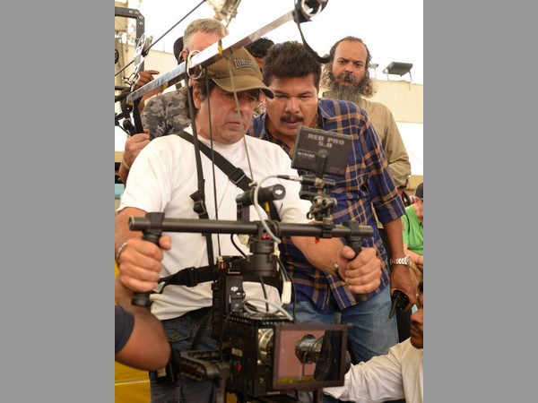 బాలకుమురన్ : '