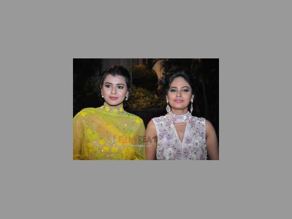 సెంటిమెంట్ తోనే