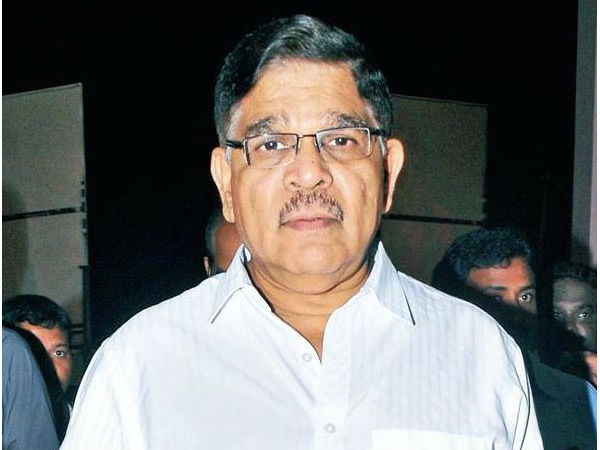 కోకాపేటలోని ఫాంహౌస్‌లో అంత్యక్రియలు