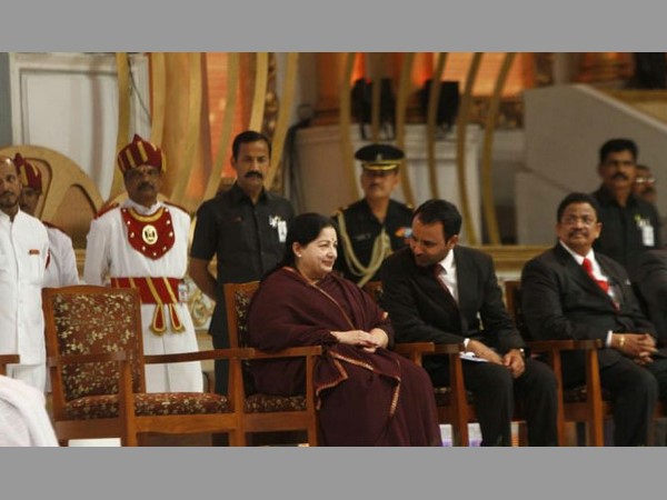 ప్రచారం మొదలు పెట్టారు: 