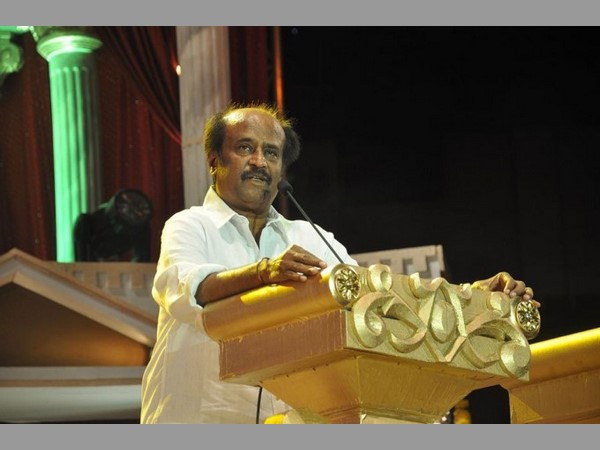 సీఎం అభ్యర్థి రజనీ: 