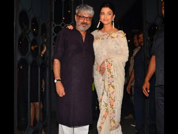  రక్తపాతమే కథాంశంగా: 