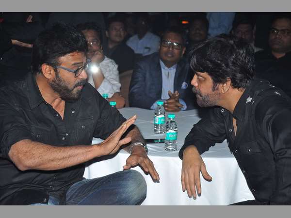 నాగ్ తో చైన్ లాగించి..