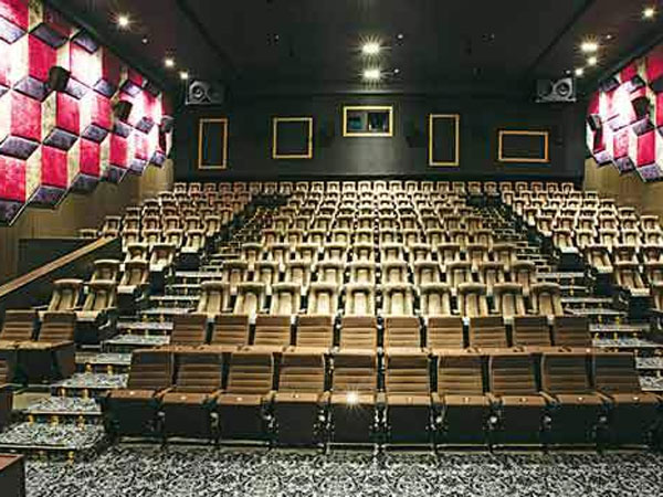 రేట్ల సంగతి సరే: