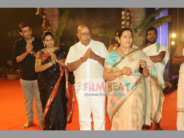 సంగీత దర్శకుడు