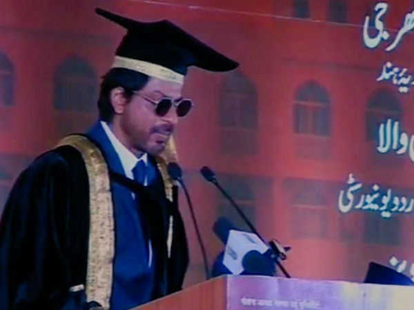 నేను అర్హుడినో కాదో తెలియదు, మా అమ్మ హైదరాబాదే: షారుఖ్