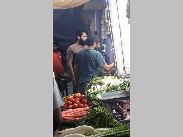 అఫీషియల్: త్రివిక్రమ్, పవన్, నితిన్‌ల కాంబినేషన్ లో సినిమా!