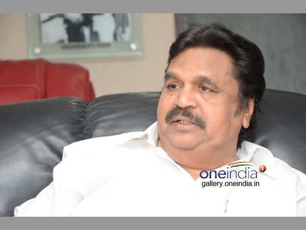 ఇంగ్లీష్ సినిమా పేరు చెప్తాం...