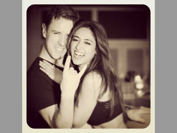  ఫెమీనా బ్రైడ్స్: ఇలియానా సెక్సీ లుక్ అదిరింది (ఫోటోస్)