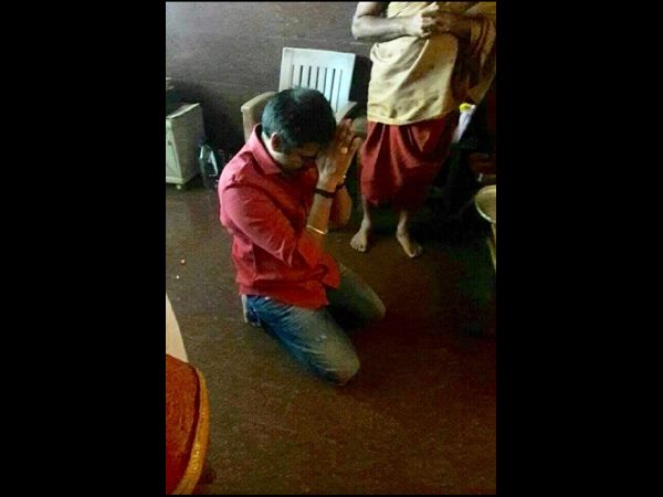  పవన్ త్రివిక్రమ్ సినిమాలో ఉపేంద్రని తప్పించేసారు..... ఆ స్థానం లో ఎవరో తెలుసా?