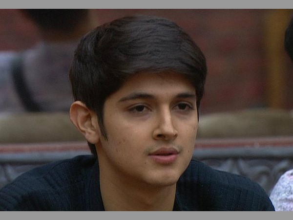 నితిబా డ్రగ్స్ తీసుకొన్నది...