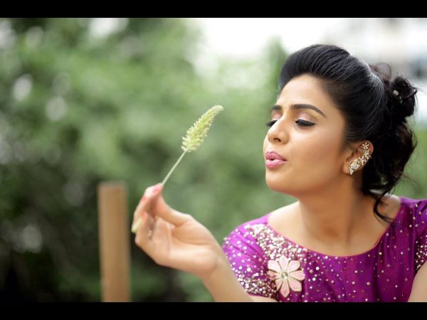  స్టార్ డమ్ అలా..