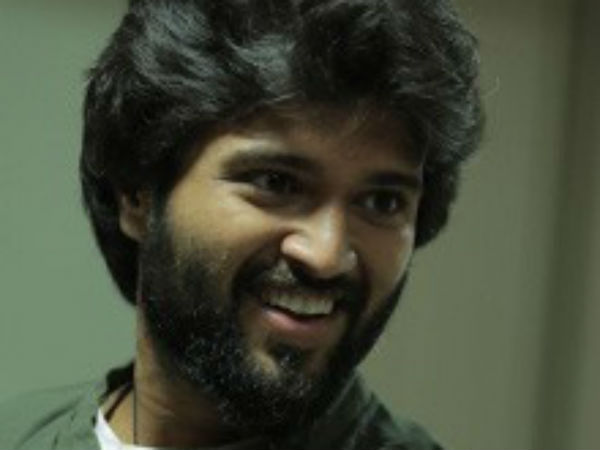 ఎర్రశీను కథే