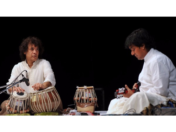  శ్రీనివాస్‌కి సొంత ఫోన్‌ లేదు