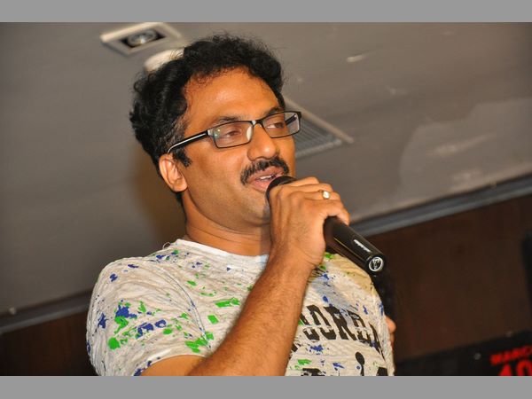 డైరెక్టర్ 