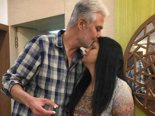 సోదరి ఇంట్లో నివాసం..