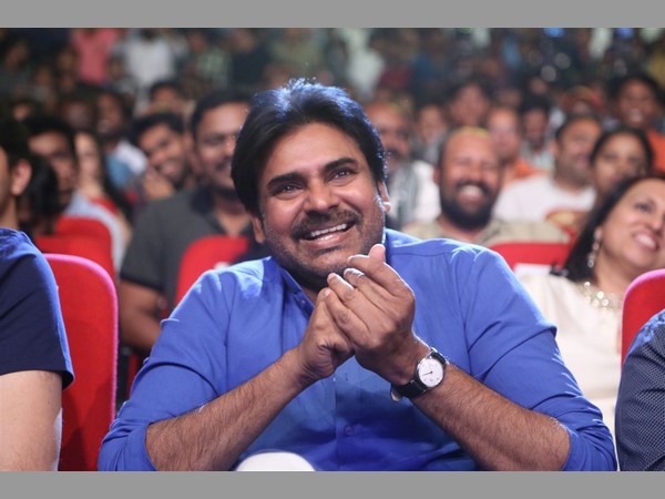 యాచకుడిలా...