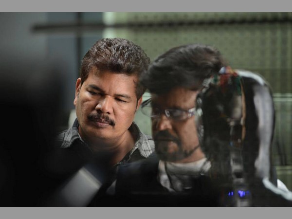 దర్శకుడు శంకర్ క్షమాపణ