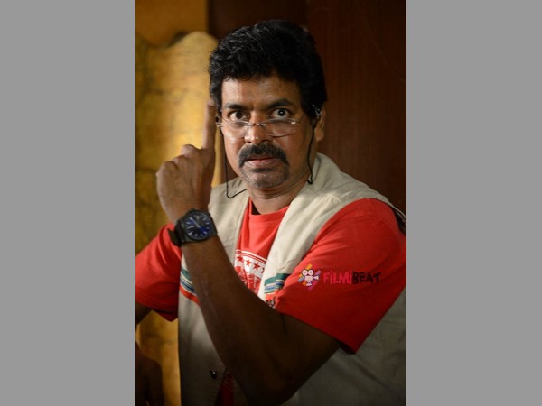  తల్లి, తండ్రి మీడియాకెక్కడంపై