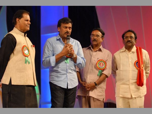  పోరాటాలతో పాటు లవ్ స్టోరీ