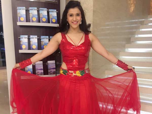 పోలీసులతో గొడవ, ఉద్రిక్తత 