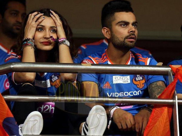 జోరుగా అనుష్క, కోహ్లీ రొమాన్స్