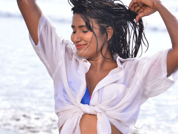 ఫారిన్ లో బిఎఫ్ అవకాశాలు వస్తే చేస్తా