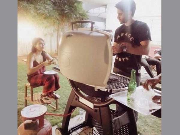 చైతుకి హెల్ప్ చేస్తూ...