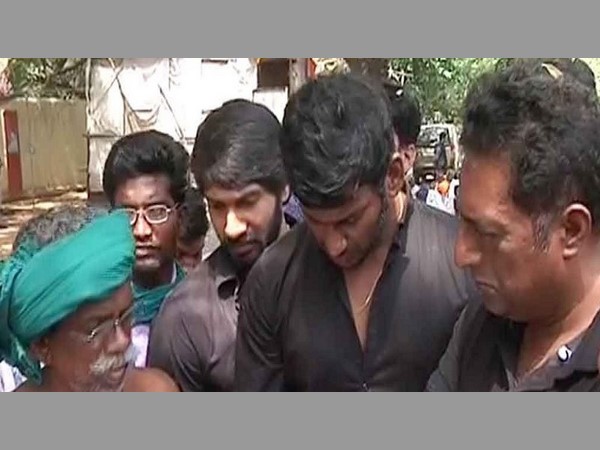 విశాల్ స్పూర్తి తో