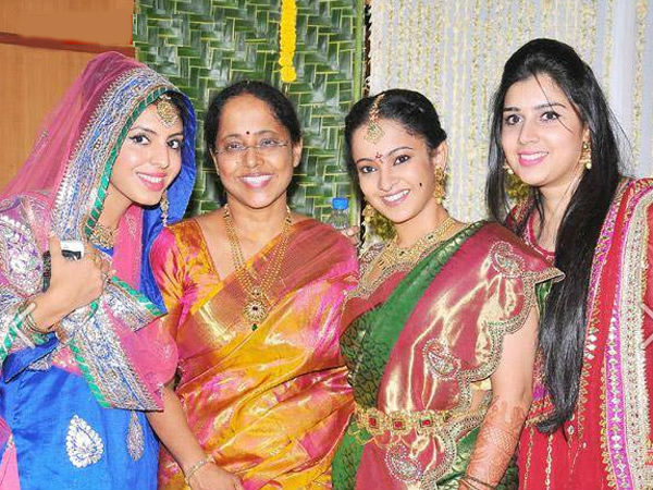 వర్మ కూతురు ఈవిడే