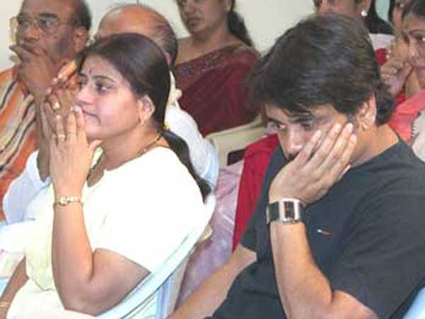 నాగార్జున కాపాడారు..