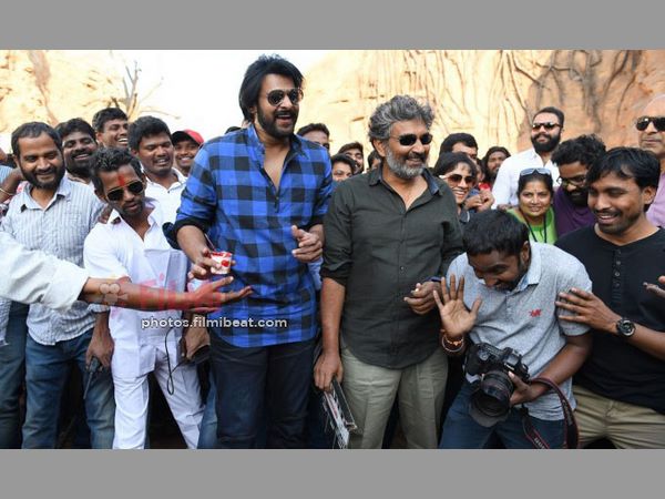 వందల కోట్లు ఖర్చు