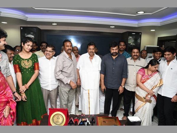 ఆయనకు ఆల్టర్ నేటివ్ లేదు