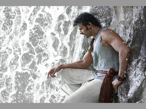 150 కోట్లతో సాహో..