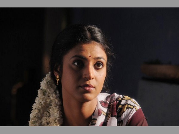 అన్నీ సమర్పించుకుంటే