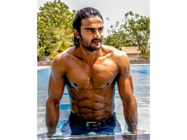 4 సెకన్లు మాత్రమే చూపిస్తారు