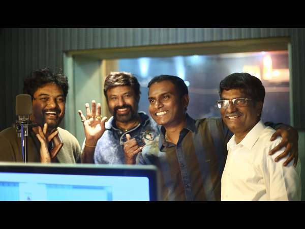 పోర్చుగల్‌కు చిత్ర యూనిట్