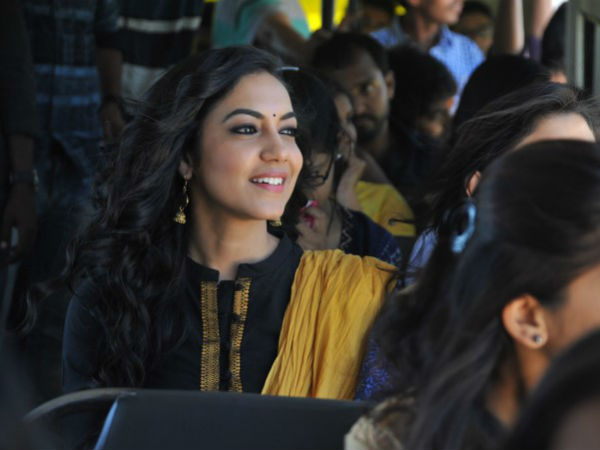  రెగ్యులర్ పాత్రలో రీతూవర్మ