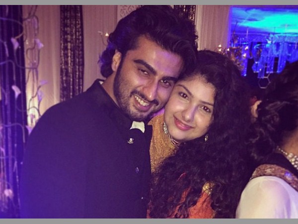 విడాకుల తర్వాత కష్టపడ్డాం